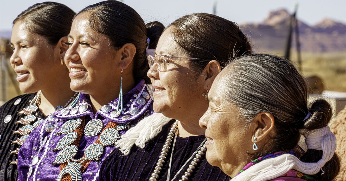 Side profile of four Native women