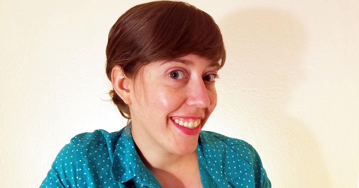 Headshot of Elizabeth Polter smiling